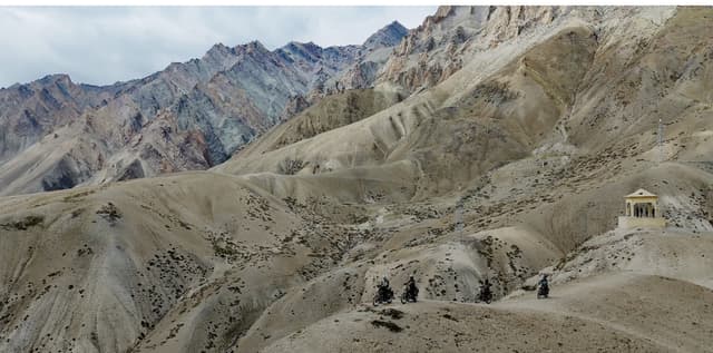 Travel image 3